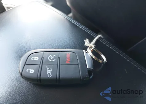 2017 Jeep Grand Cherokee Altitude 4X4 из США, поврежденный, VIN 1C4RJFAG7HC863813